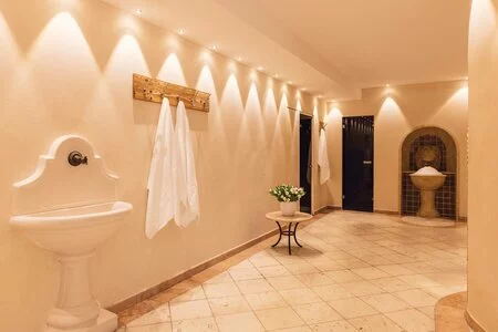 Book a luxury holiday South Tyrol. 5-star hotel Ahrntal