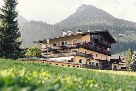 Book a 3-star hotel Ahrntal - St. Johann in South Tyrol