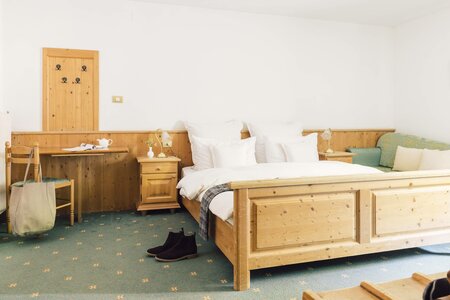 Book luxury holiday South Tyrol. 4-star S hotel Ahrntal