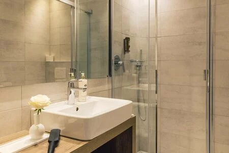 Book luxury holiday South Tyrol. 4-star S hotel Ahrntal