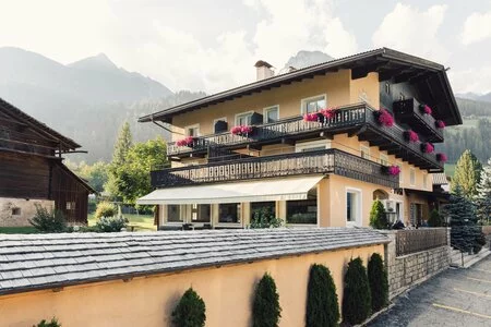 Book a 3-star hotel Ahrntal - St. Johann in South Tyrol