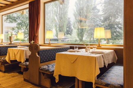 Book luxury holiday South Tyrol. 4-star S hotel Ahrntal